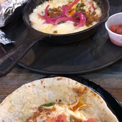 Locals Tacos and Tequila - Mmmm Quest Fundito