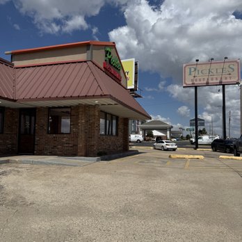 Pickles Americas Grill - Outside - American Near Me - Moore, Oklahoma Pickles Americas Grill - Outside - American Near Me - Moore, Oklahoma