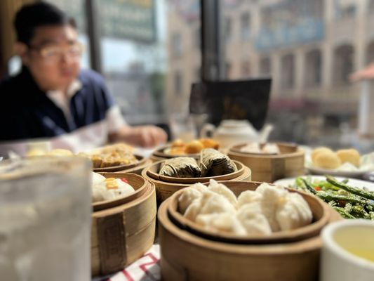 Triple Crown Restaurant by null