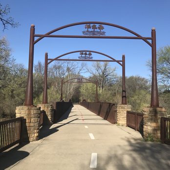 River Legacy Parks - Hiking Near Me - Arlington, Texas River Legacy Parks - Hiking Near Me - Arlington, Texas