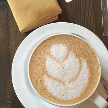 Live Oak Cafe - Salted Caramel Latte - Breakfast & Brunch Near Me - Santa Barbara, California Live Oak Cafe - Salted Caramel Latte - Breakfast & Brunch Near Me - Santa Barbara, California