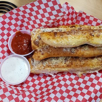 Chuck E. Cheese - Breadsticks - Pizza Near Me - Kapolei, Hawaii