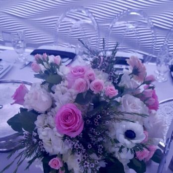 Coral Path Designs - Florists Near Me - Burbank, California Coral Path Designs - Florists Near Me - Burbank, California