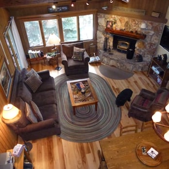 Mountainback at Mammoth - Mountainback on Lakeview Blvd walking distance to Canyon Lodge or the Village. Daily shuttle service. Unit #9 pictured - Condominiums Near Me - Mammoth Lakes, California