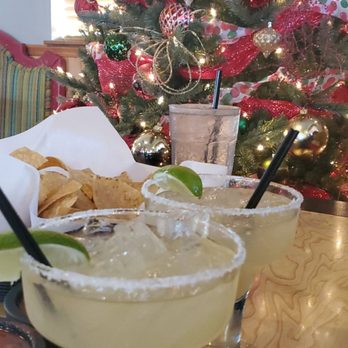 Cafe Sabor - Margarita on the rocks - Mexican Near Me - Garden City, Utah
