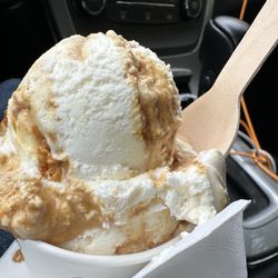 Ed's Real Scoop - Burnt Marshmallow.