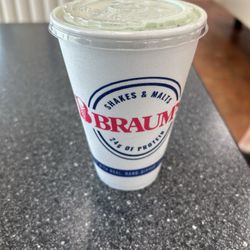 Braum's Ice Cream and Dairy Store - Milkshake