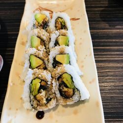 Seki Noodlehouse - Unagi roll