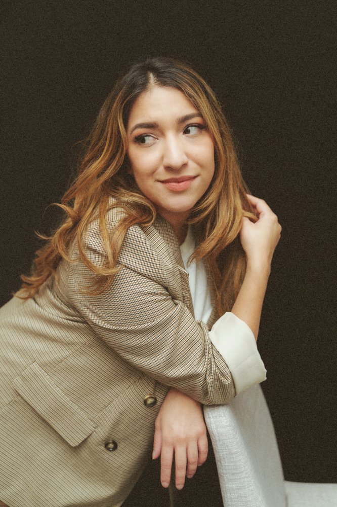 The Juvinex Room Logo