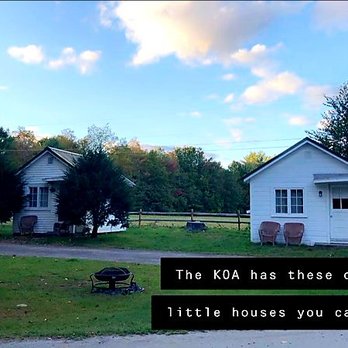 Brattleboro North KOA - We heard from another, regular camper that these little, white houses are the best! - Campgrounds Near Me - East Dummerston, Vermont