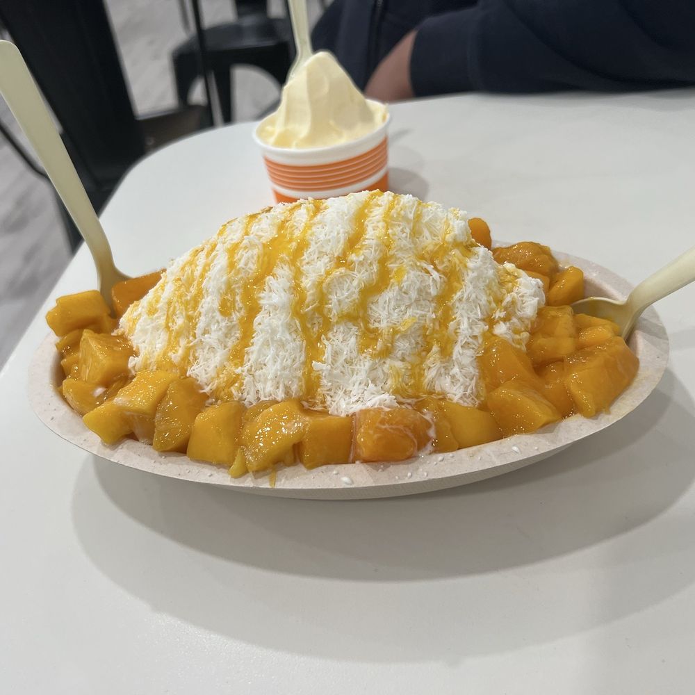 Sweet Connections - Mango bingsoo - Ice Cream & Frozen Yogurt Near Me - San Bruno, California Sweet Connections - Mango bingsoo - Ice Cream & Frozen Yogurt Near Me - San Bruno, California