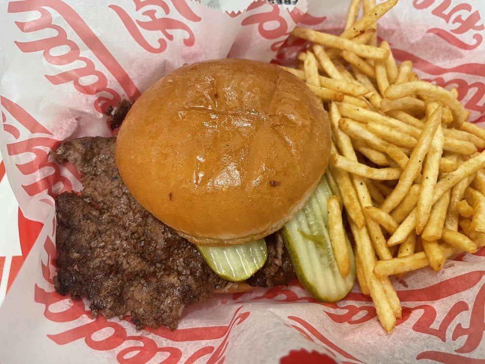 FREDDY’S FROZEN CUSTARD & STEAKBURGERS 65 Photos & 63 Reviews 10457