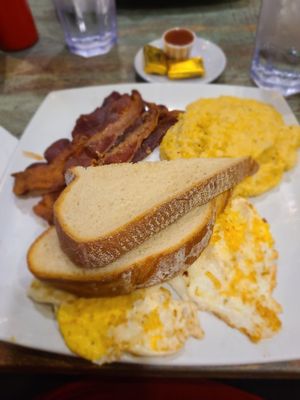 Scrambled Southern Diner by null
