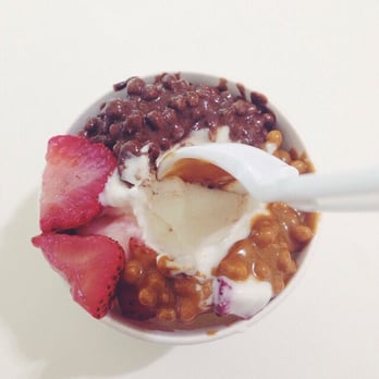 Pinkberry - Ice Cream & Frozen Yogurt Near Me - Makati, NCR Pinkberry - Ice Cream & Frozen Yogurt Near Me - Makati, NCR