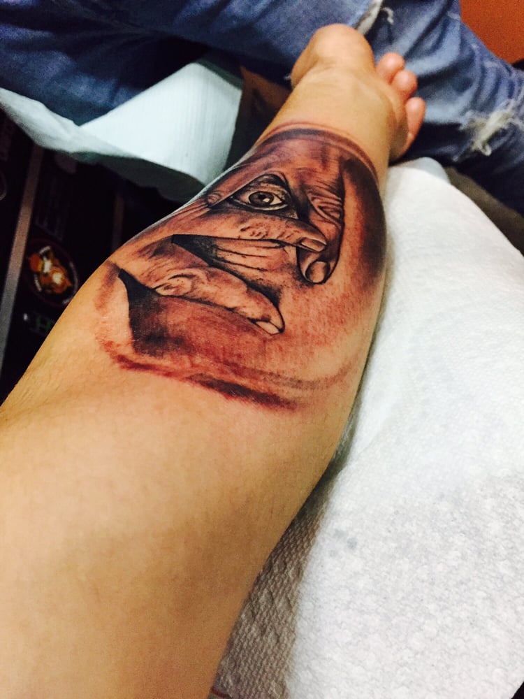 UNIQUE TATTOOS & BODY PIERCING Updated October 2024 3457 Junction