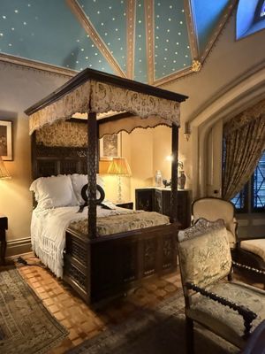 Lyndhurst Mansion by null