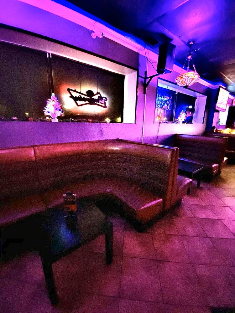 PASHA HOOKAH BAR 87 Photos & 28 Reviews Hookah Bars 840 Allens Ave, Providence, RI Phone