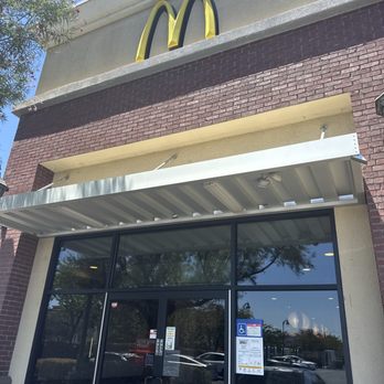 McDonalds - Fast Food Near Me - Bakersfield, California McDonalds - Fast Food Near Me - Bakersfield, California