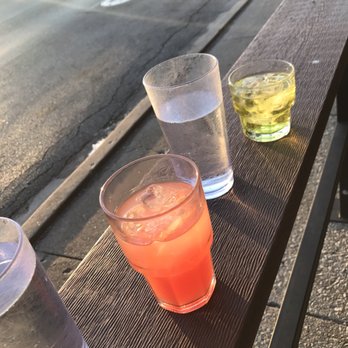 Estereo - Drinks - Wine Bars Near Me - Chicago, Illinois