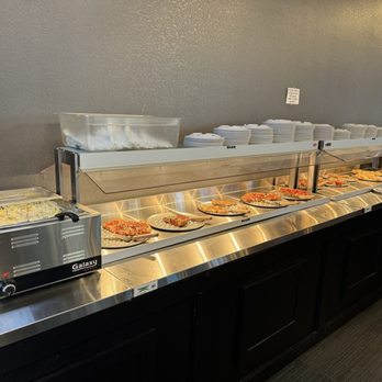 Pizzaiolo's - Lots of yummy pizza options - Italian Near Me - Tomball, Texas