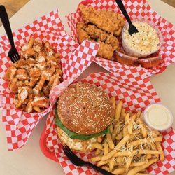 Kiki's Chicken Place - Bobo's Sando, Kiki's Fries, Chicken Tenders, Macaroni Salad, Garlic Fries