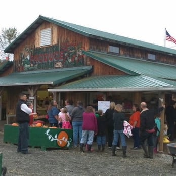 Carleton Farms - The general store. - Fruits & Veggies Near Me - Lake Stevens, Washington