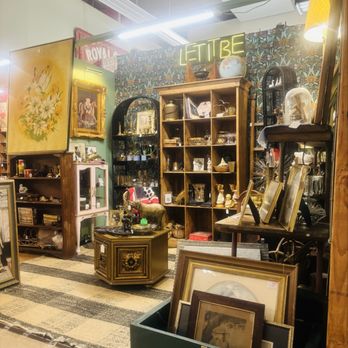 Conroe Central Market - Conroe Central Market - Antiques Near Me - Conroe, Texas