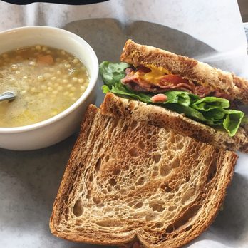 Buka Maranga - Beef brisket on rye with chicken and rice soup - Bagels Near Me - Mississauga, Ontario