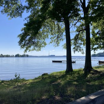 Unhitched Wheeler Lake - RV Parks Near Me - Hillsboro, Alabama Unhitched Wheeler Lake - RV Parks Near Me - Hillsboro, Alabama