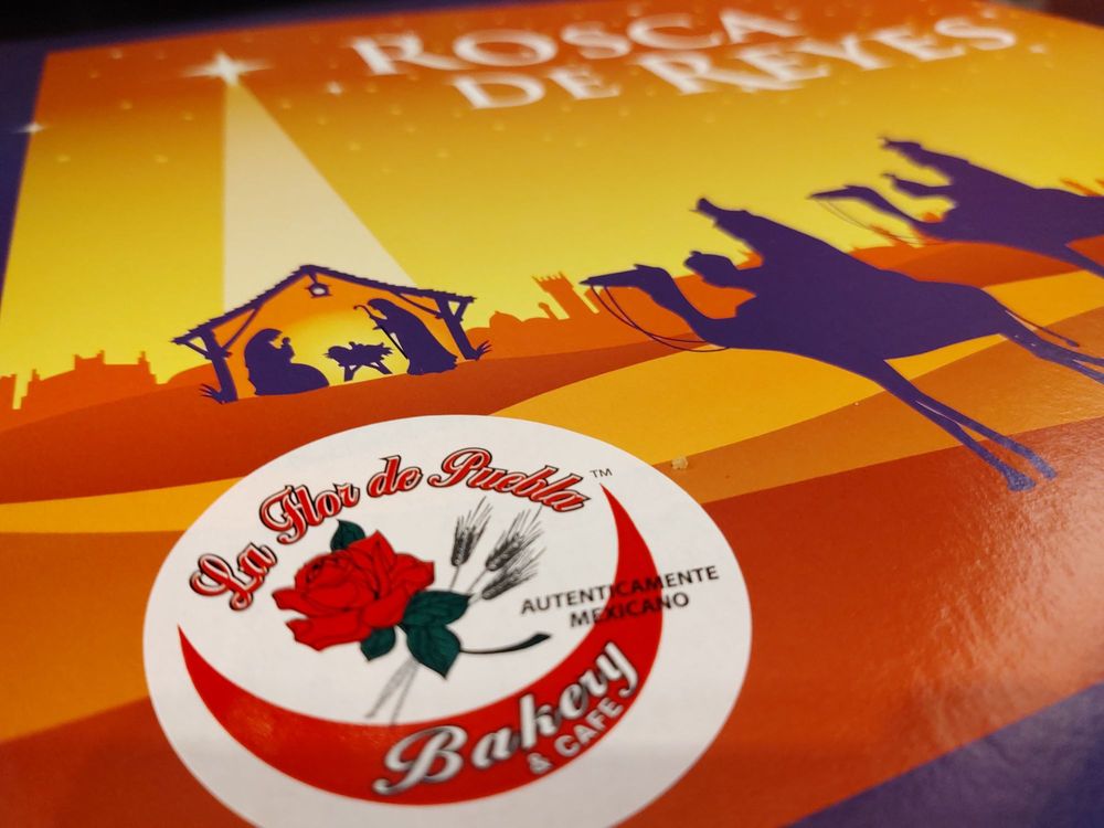La Flor De Puebla Bakery Logo