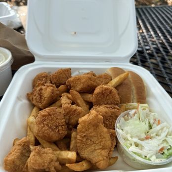 Fisherman's Catch Restaurant - Wells - Seafood Near Me - Wells, Maine