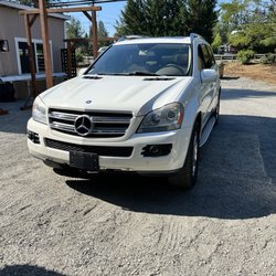 Sullivan Motorsports - 2009 Mercedes GL320
