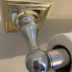 Photo of Maid VIP - Thousand Oaks, CA, US. Bathroom toilet paper holder