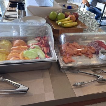 Mill Valley Inn - Part of the breakfast offerings.  Lots of fresh fruit and bagel, lox and all the fixings! - Hotels Near Me - Mill Valley, California