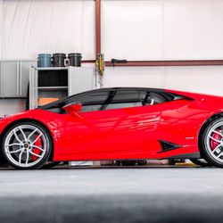HBi Auto - Lamborghini Huracan with RSC Carbon Fiber