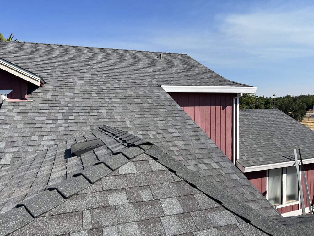 Slide of H & G Roofing