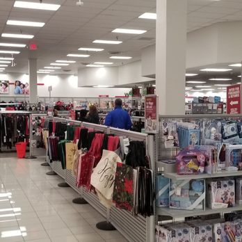Burlington - 12/1/19 - Department Stores Near Me - Baileys Crossroads, Virginia
