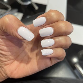 Allura Nail Bar - Nail Salons Near Me - Capitol Heights, Maryland