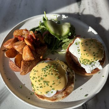Quail + Crane - Canadian Ham Eggs Benedict - Breakfast & Brunch Near Me - San Francisco, California Quail + Crane - Canadian Ham Eggs Benedict - Breakfast & Brunch Near Me - San Francisco, California