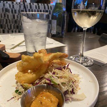 Cooper’s Hawk Winery & Restaurant - Happy hour -- Crispy Tempura Shrimp - American Near Me - Jacksonville, Florida