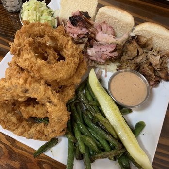 Fat Daddy's Bar-B-Que - Sliders - Barbeque Near Me - Russellville, Arkansas
