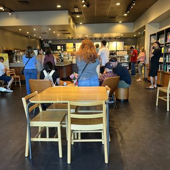 Starbucks - Insanely busy this Sunday morning. The barista's are moving n grovin, smiles on, pumping out the drinks! 7/23/23 - Coffee & Tea Near Me - Graham, Washington
