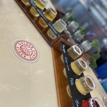 Golden State Cider - Two of their flights. 8 of their yummy flavors - Cideries Near Me - Sebastopol, California