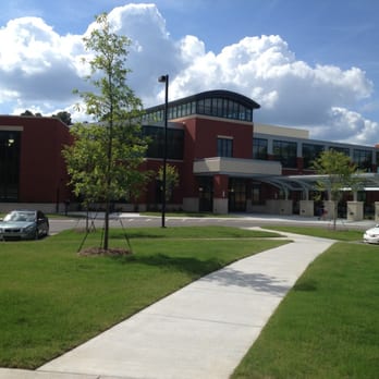 UNC Wellness Centers - Front entrance. - Nutritionists Near Me - Cary, North Carolina