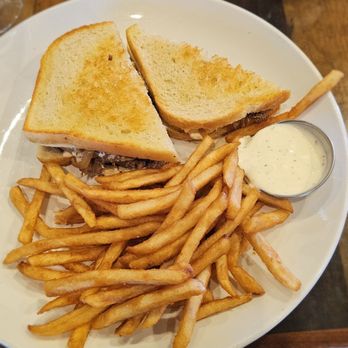 The Twisted Fork - Short Rib Grilled Cheese - New American Near Me - Reno, Nevada The Twisted Fork - Short Rib Grilled Cheese - New American Near Me - Reno, Nevada