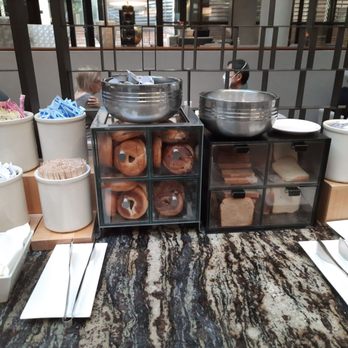 Embassy Suites by Hilton Washington DC Georgetown - Breakfast buffet - Hotels Near Me - Washington, DC, District of Columbia