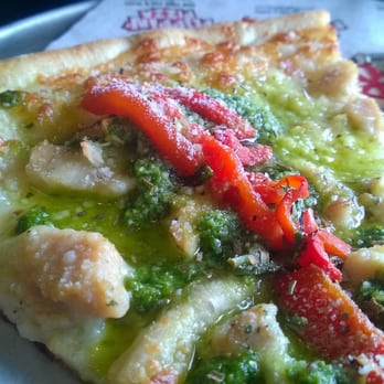 Flippin' Pizza - Chicken and Pesto - Pizza Near Me - San Diego, California