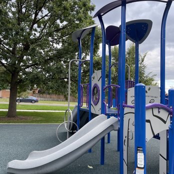 Berry Park - Parks Near Me - Littleton, Colorado Berry Park - Parks Near Me - Littleton, Colorado