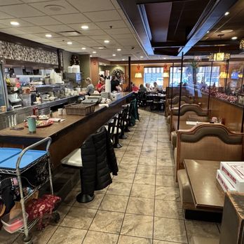 Huck Finn Restaurant - Diners Near Me - Oak Lawn, Illinois Huck Finn Restaurant - Diners Near Me - Oak Lawn, Illinois