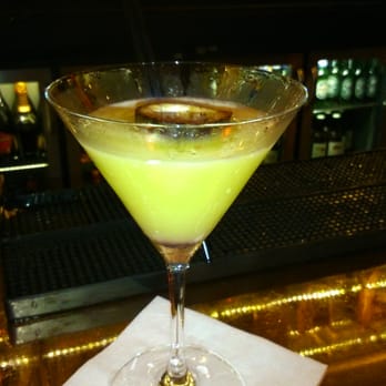 Angels Share - QUEEN B - Hotels Near Me - Edinburgh, MLN